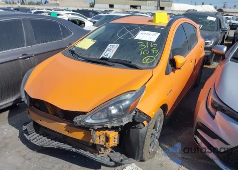 2018 Toyota Prius C из США, поврежденный, VIN JTDKDTB31J1618879